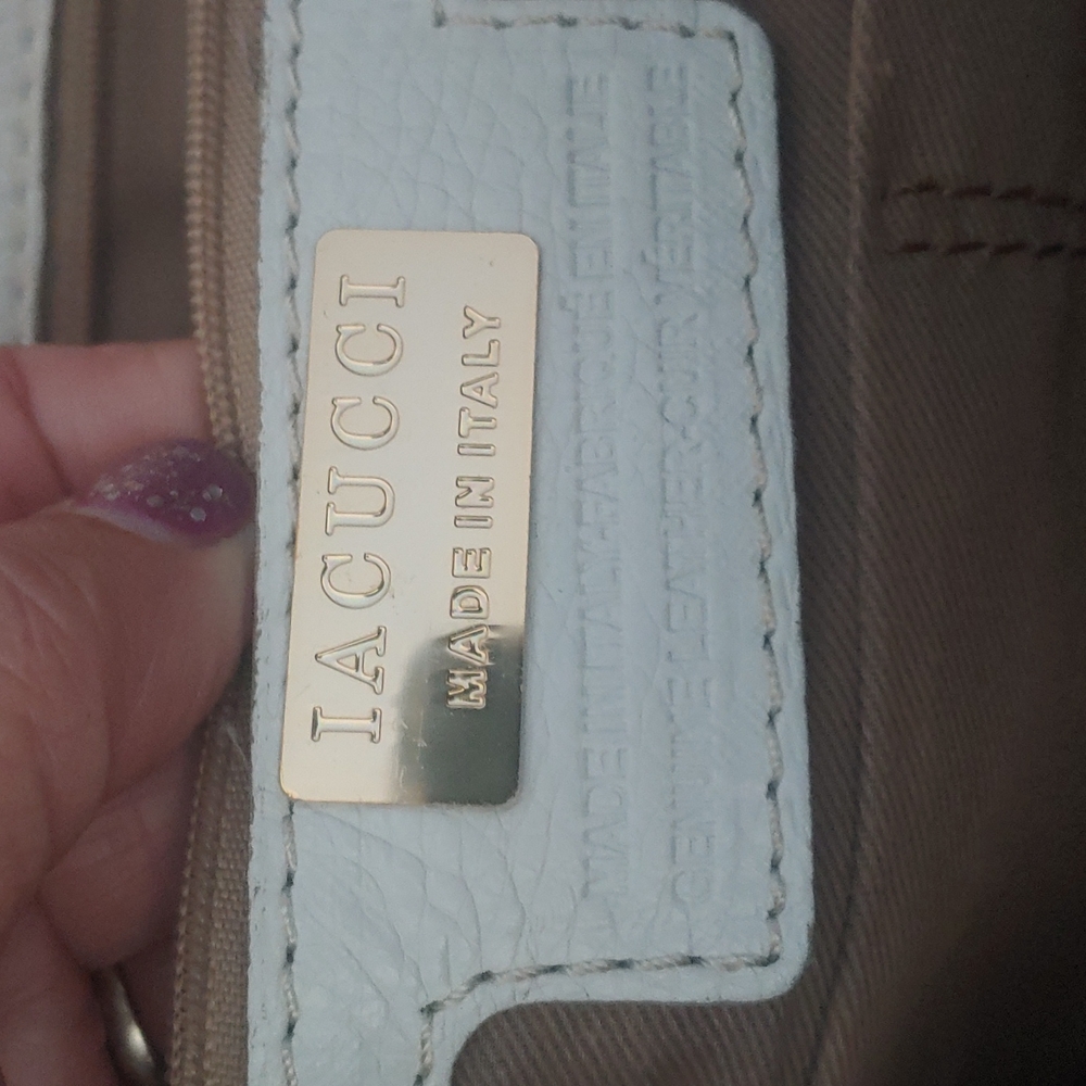 IACUCCI ITALIAN LEATHER PURSE. NWOT. - Picture 5 of 10